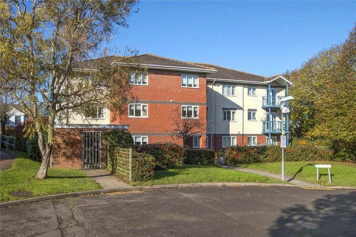 1 Bedroom Flat To Rent In Portland Place, Park Drive, Longfield, Kent, DA3