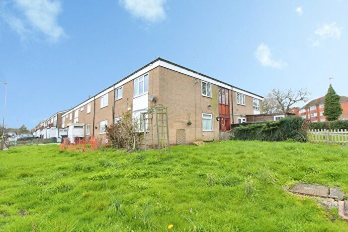 2 Bedroom Flat For Sale In Yardley Fields Road, Birmingham, West Midlands, B33