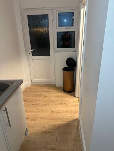 2 Bedroom Terraced House To Rent In Cardigan House, Cardigan Street, Luton, Bedfordshire, LU1