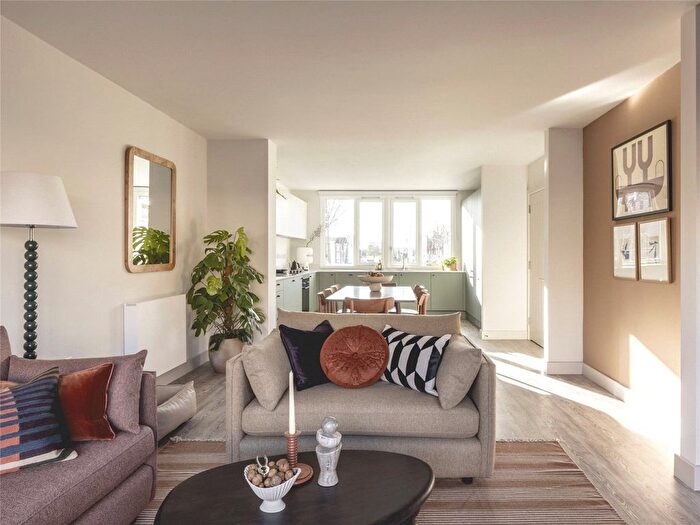 4 Bedroom Terraced House To Rent In Milne Avenue, Eddington, Cambridge, Cambridgeshire, CB3