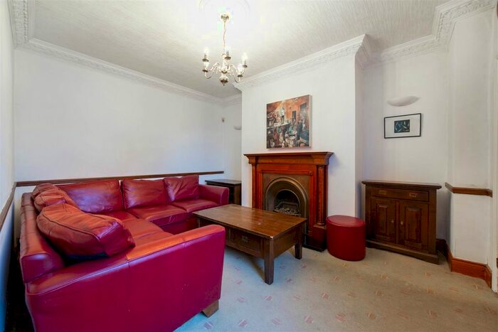 2 Bedroom Property To Rent In Commercial Road, Byker, Newcastle Upon Tyne NE6