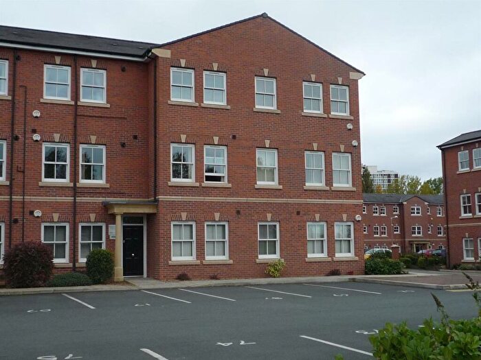 2 Bedroom Apartment To Rent In Hatters Court, Hillgate, Stockport, SK1