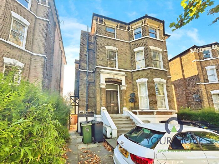 2 Bedroom Flat To Rent In Manor Park, London, SE13