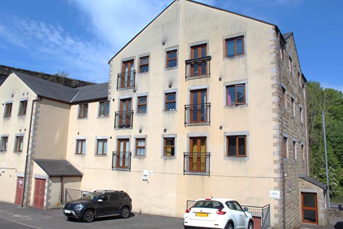 2 Bedroom Apartment For Sale In The Arches, Colne, BB8