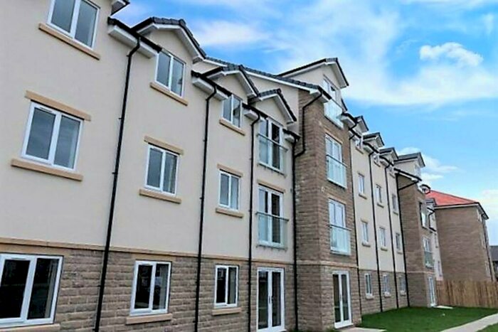 2 Bedroom Flat To Rent In Fitzalan Road, Parkview, Handsworth, Sheffield, S13