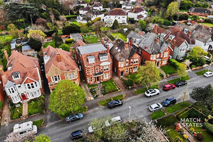 3 Bedroom Flat For Sale In Turketel Road, Folkestone, Kent, CT20