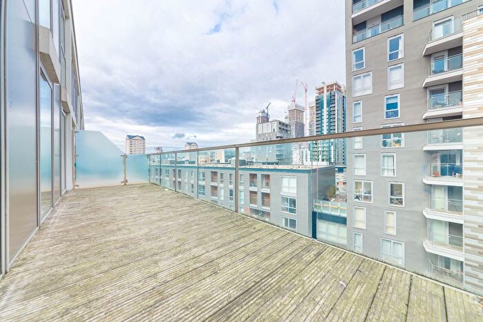 1 Bedroom Flat To Rent In Lanterns Way, London, E14