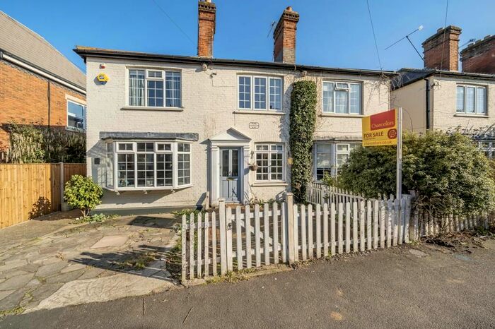 2 Bedroom Terraced House To Rent In Ascot, Berkshire, SL5