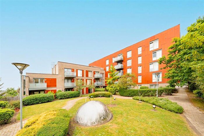 1 Bedroom Flat For Sale In Flowers Close, Dollis Hill, NW2