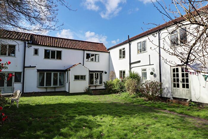 5 Bedroom Detached House For Sale In Belshaw Lane, Belton, Lincolnshire, DN9