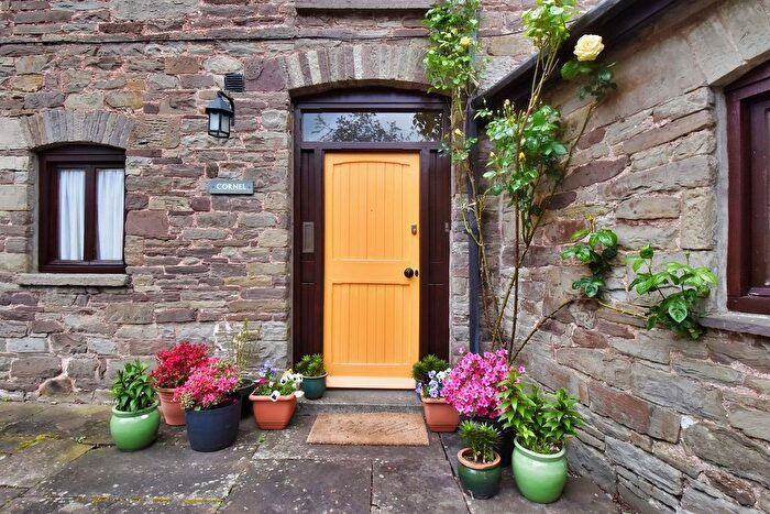 2 Bedroom Barn Conversion For Sale In Llanfihangel Talyllyn, Brecon, Powys., LD3