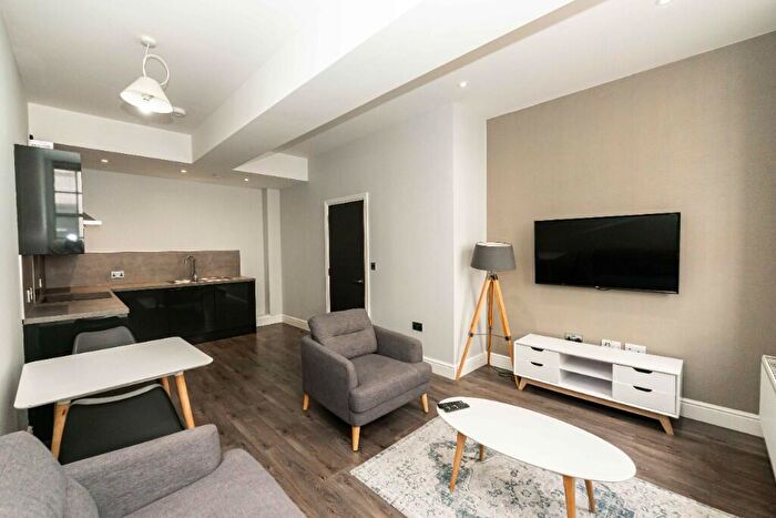 1 Bedroom Apartment To Rent In Water Street, Liverpool, Merseyside, L2