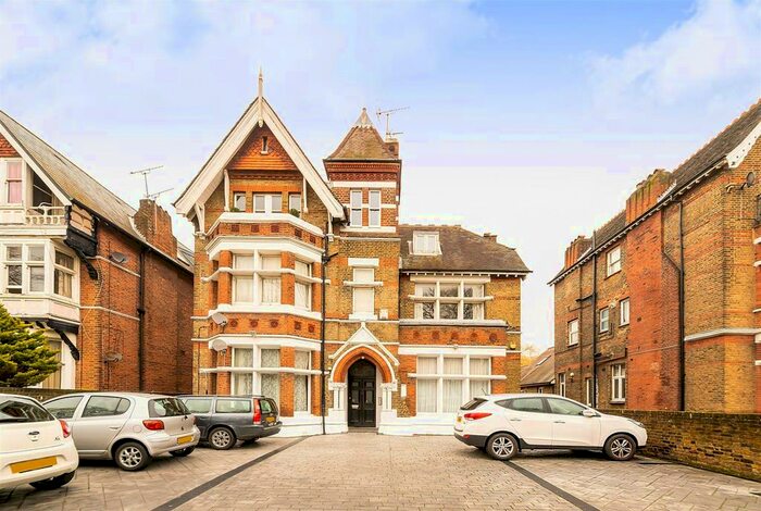 1 Bedroom Flat For Sale In North Common Road, Ealing, W5
