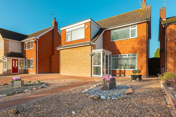 3 Bedroom Detached House For Sale In Whiles Lane, Birstall, Leicester, LE4