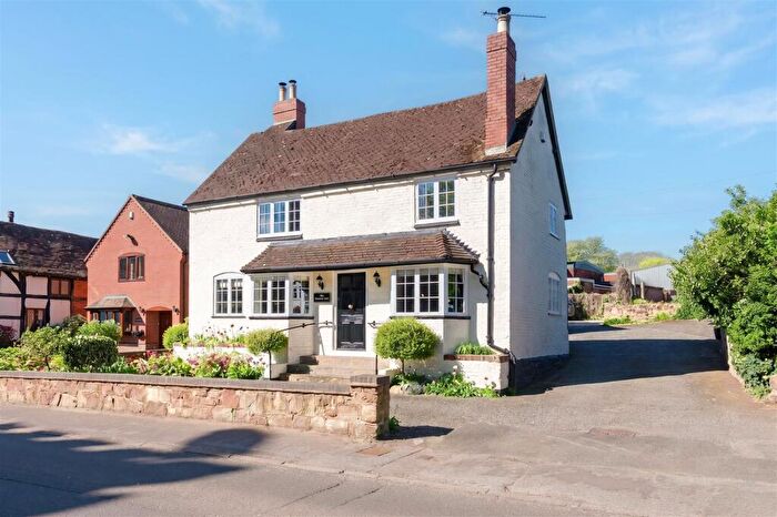 4 Bedroom Character Property For Sale In Coventry Road, Fillongley, CV7