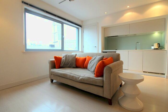 Apartment To Rent In Manor Mills, Ingram Street, Leeds, LS11