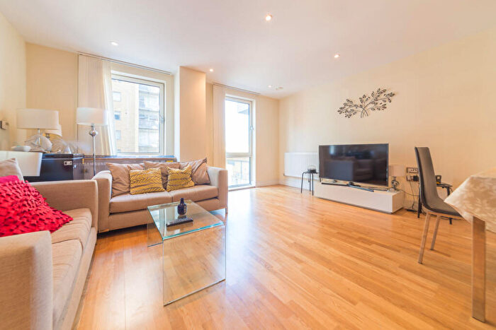 3 Bedroom Flat To Rent In Indescon Square, Canary Wharf, E14