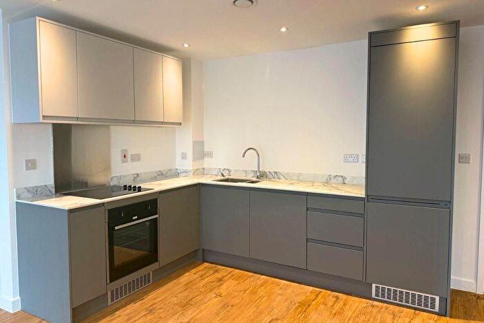 1 Bedroom Flat For Sale In Phoenix, Saxton Lane, Leeds, LS9