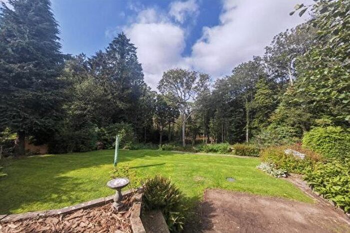 3 Bedroom Detached House To Rent In Five Ashes, Mayfield, TN20