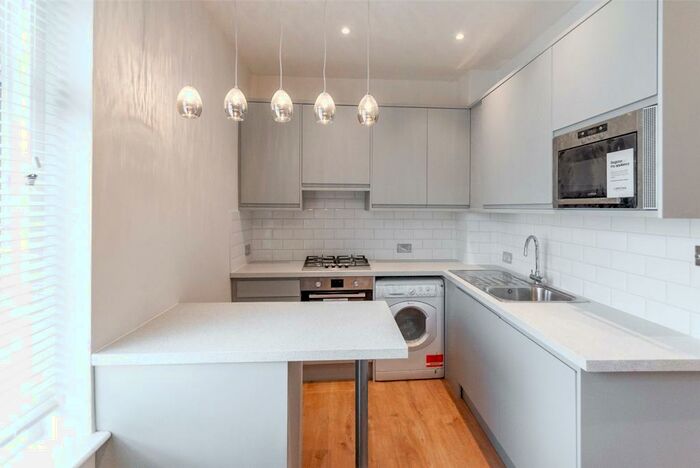 1 Bedroom Apartment To Rent In Leighton Road, London, NW5
