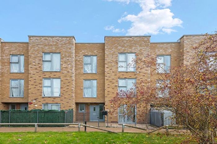 3 Bedroom Terraced House For Sale In Rectory Park Avenue, Northolt, UB5