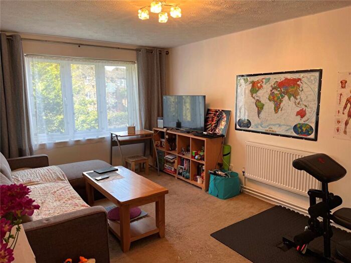 1 Bedroom Apartment To Rent In Syon Lodge, Burnt Ash Hill, London, SE12