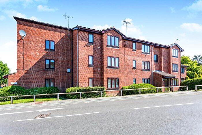 1 Bedroom Flat To Rent In Clevelands, Perrymount Road, Haywards Heath, RH16