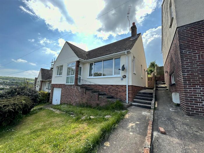 3 Bedroom Detached Bungalow To Rent In Lindthorpe Way, Brixham, TQ5