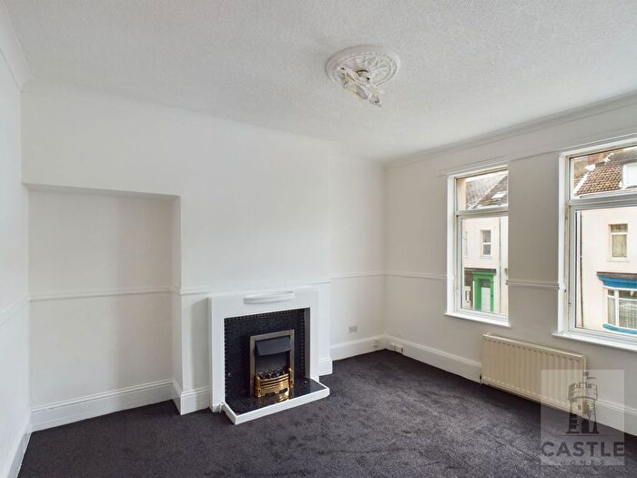 2 Bedroom Flat To Rent In Westbourne Street, Stockton-On-Tees, TS18