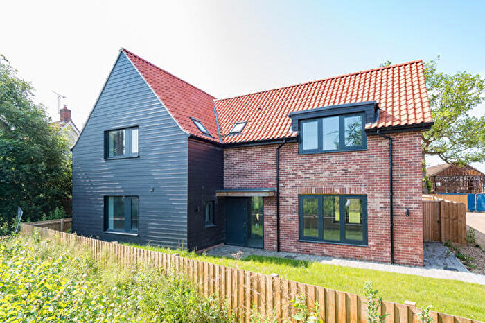 4 Bedroom Detached House For Sale In Thorndon, IP23