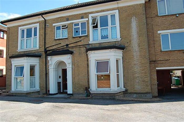 1 Bedroom Apartment To Rent In Regents Park Road, Southampton, SO15