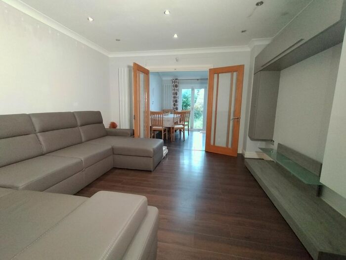 3 Bedroom Property To Rent In Woolwich Road, London SE7