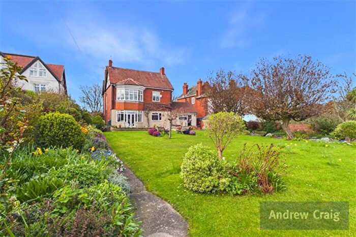 3 Bedroom Detached House For Sale In Beach Road, South Shields, NE33