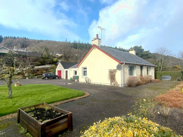 3 Bedroom Detached Bungalow For Sale In Craiglea, Craigton, North Kessock, Inverness, IV1