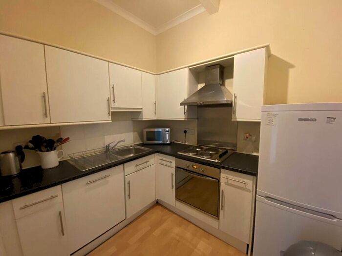 4 Bedroom Flat To Rent In Livingstone Place, Marchmont, Edinburgh, EH9