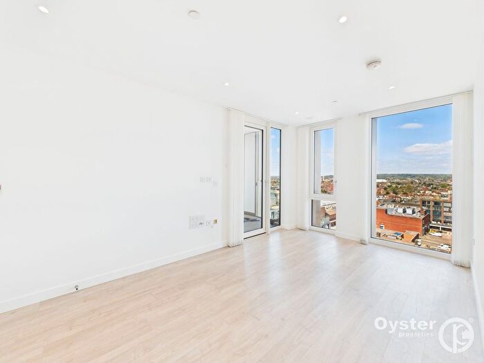 2 Bedroom Flat To Rent In College Road, Perceval Square, HA1