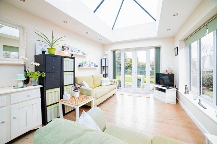 3 Bedroom Bungalow For Sale In Felton Avenue, Mansfield, Nottinghamshire, NG19