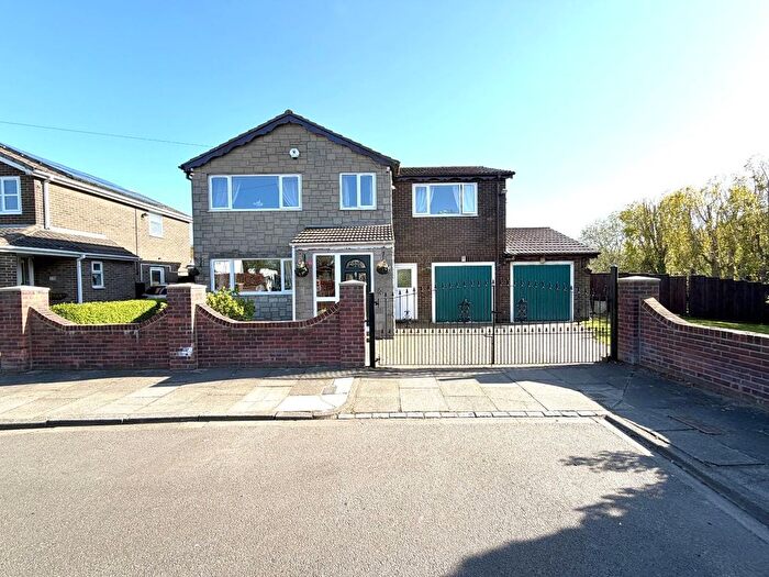 4 Bedroom Detached House For Sale In Glentower Grove, Seaton Carew, Hartlepool, TS25