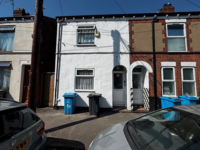 3 Bedroom Terraced House For Sale In Folkestone Street, Hull, HU5