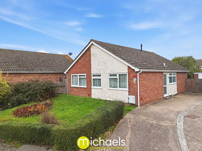 3 Bedroom Detached Bungalow For Sale In Bracken Way, Abberton, Colchester, CO5