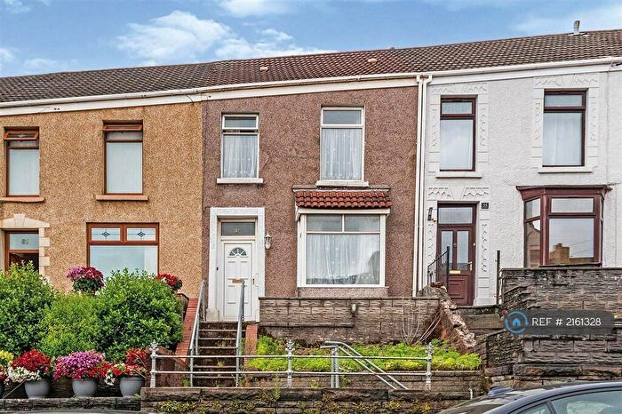 3 Bedroom Terraced House To Rent In Kinley Street, St. Thomas, Swansea, SA1