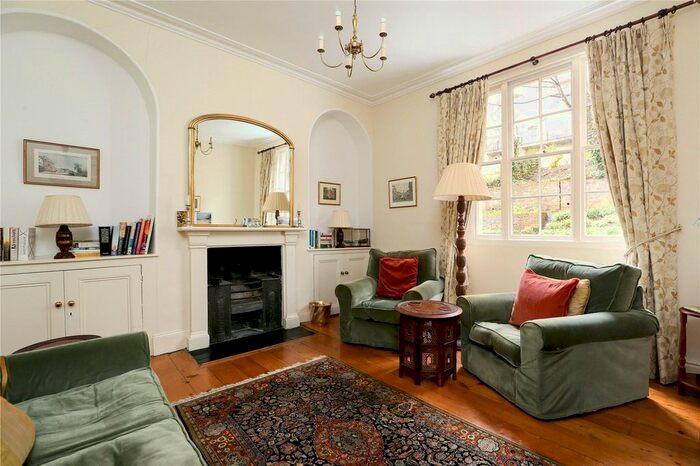3 Bedroom Terraced House For Sale In Meridian Vale, Bristol, BS8