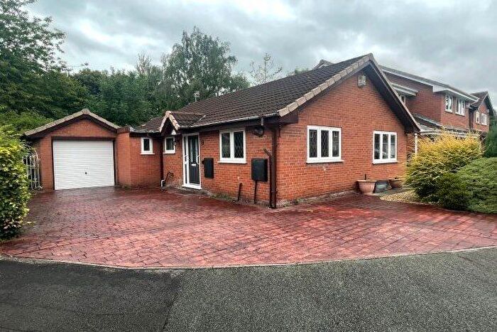 2 Bedroom Bungalow To Rent In Franklin Close, Warrington, WA5