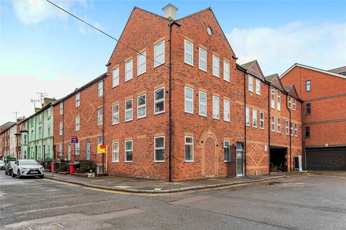 1 Bedroom Flat To Rent In Vachel Road, Reading RG1