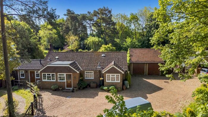 2 Bedroom Detached Bungalow For Sale In Chapel Road, Smallfield, RH6