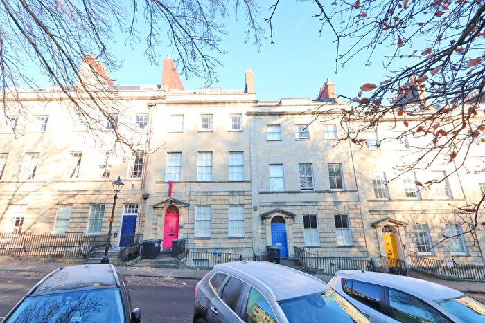 5 Bedroom Flat To Rent In Berkeley Square, Bristol, BS8