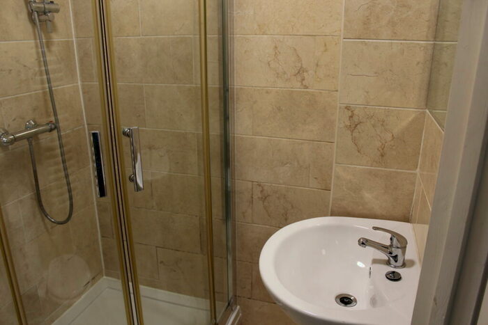 1 Bedroom Terraced House To Rent In Woodend Road, Erdington, B24
