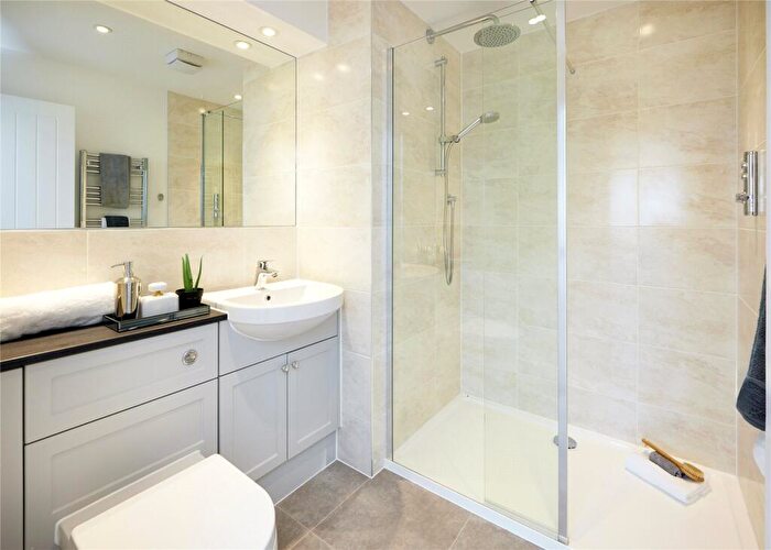 5 Bedroom Detached House For Sale In The Brooks, Clayhill Road, Burghfield Common, Reading, RG7