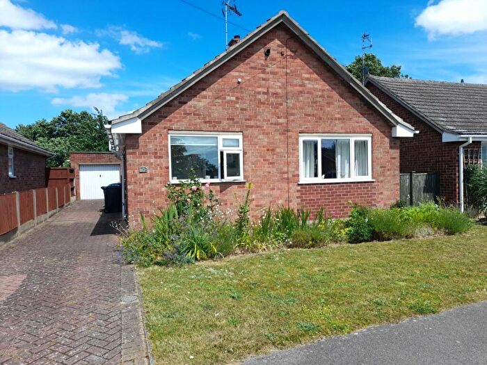 2 Bedroom Detached Bungalow For Sale In The Grove, Lea, Gainsborough, DN21