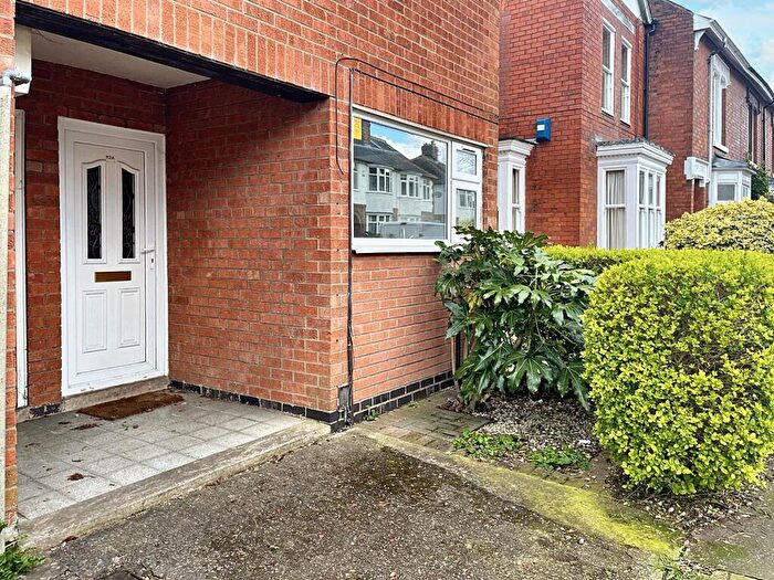 2 Bedroom Semi-Detached House To Rent In South Knighton Road, Leicester, LE2